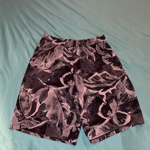 Lululemon pace breaker short 7” liner-less